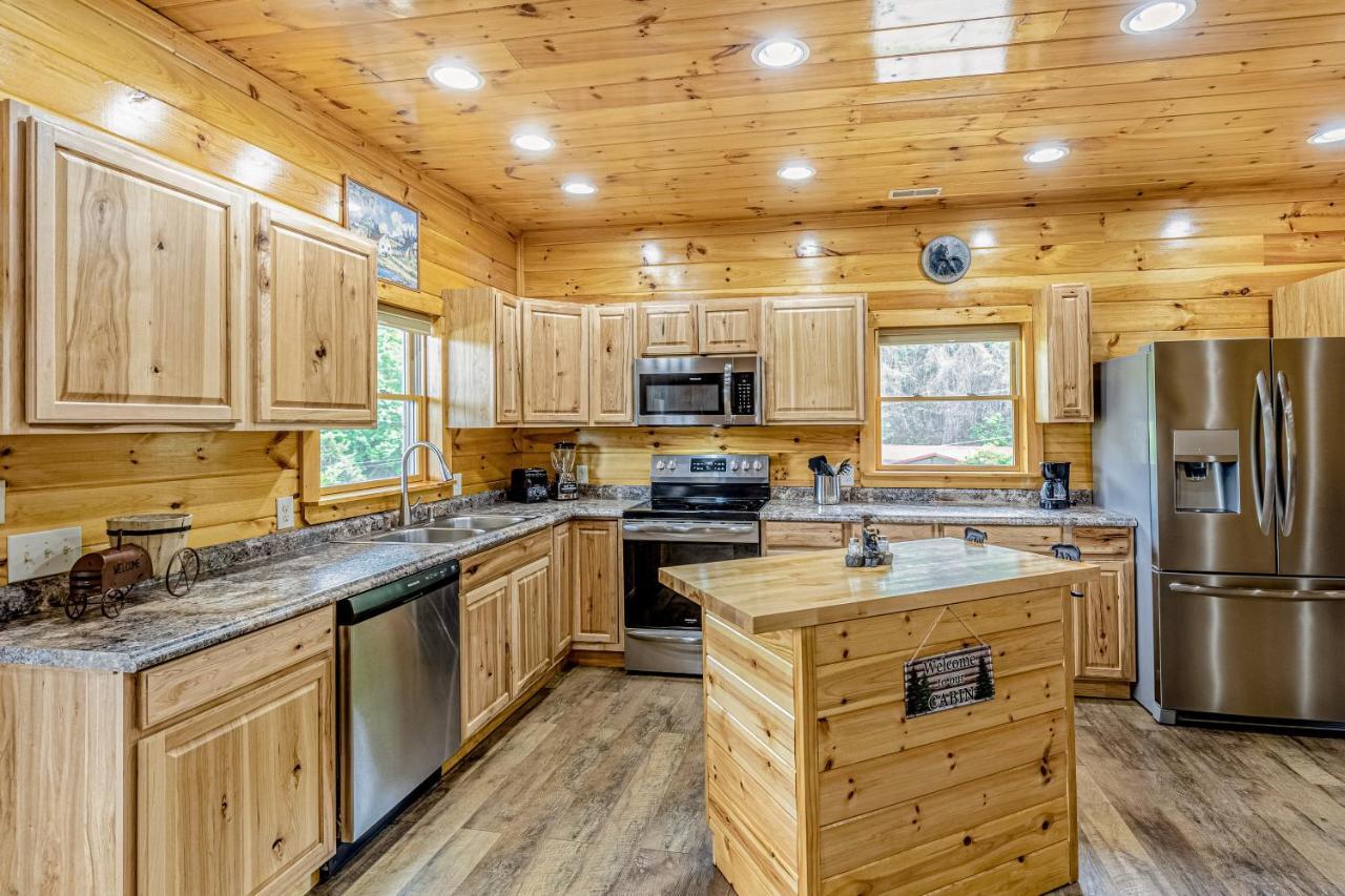Hilltop Cabin Bryson City Eksteriør bilde