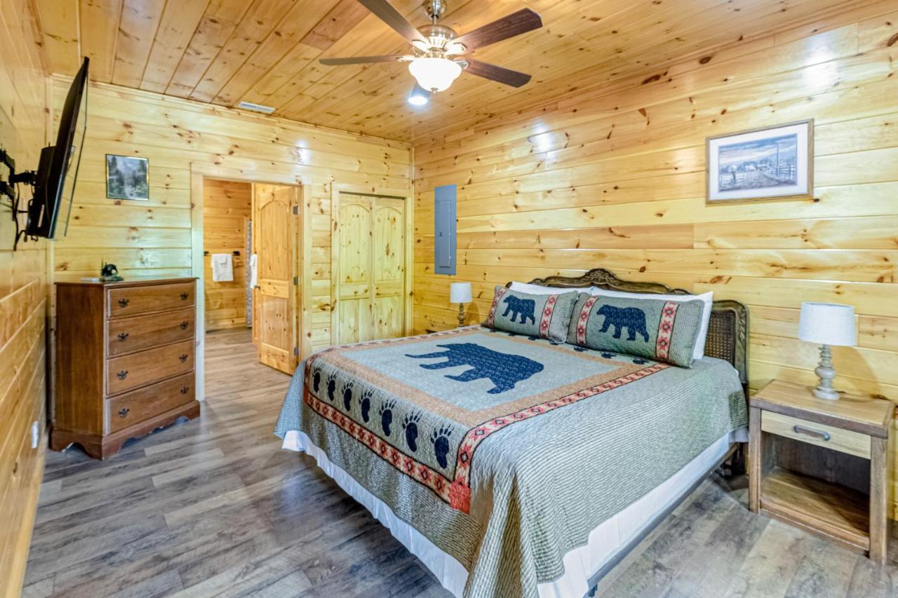 Hilltop Cabin Bryson City Eksteriør bilde