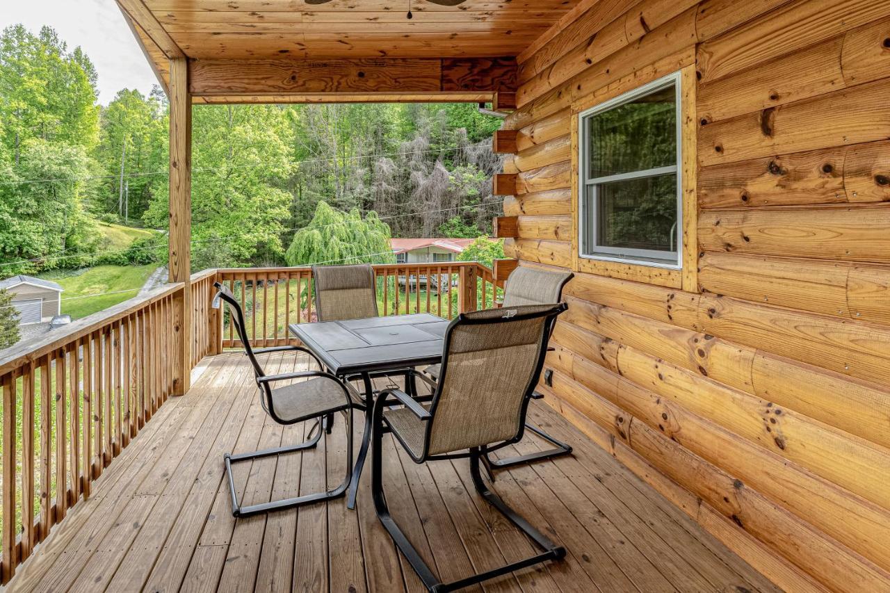 Hilltop Cabin Bryson City Eksteriør bilde
